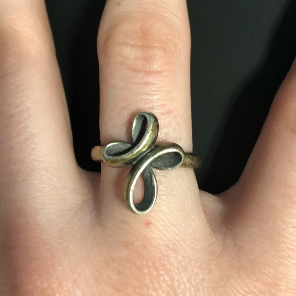 James Avery cross ring